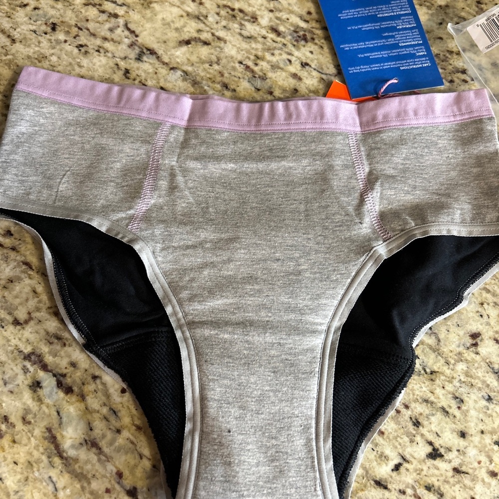 Thinx BTWN Tween brief. NWT SIZE 11-12. Gray
